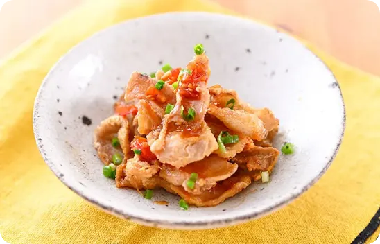 鶏皮のトマトヤンニョム和え