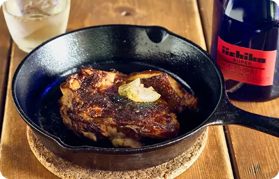 スモークチキンのガーリックステーキ