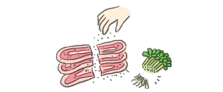 豚バラ肉は長さを半分に切り、片栗粉を両面にまぶす。カイワレ大根は根の部分を落とします