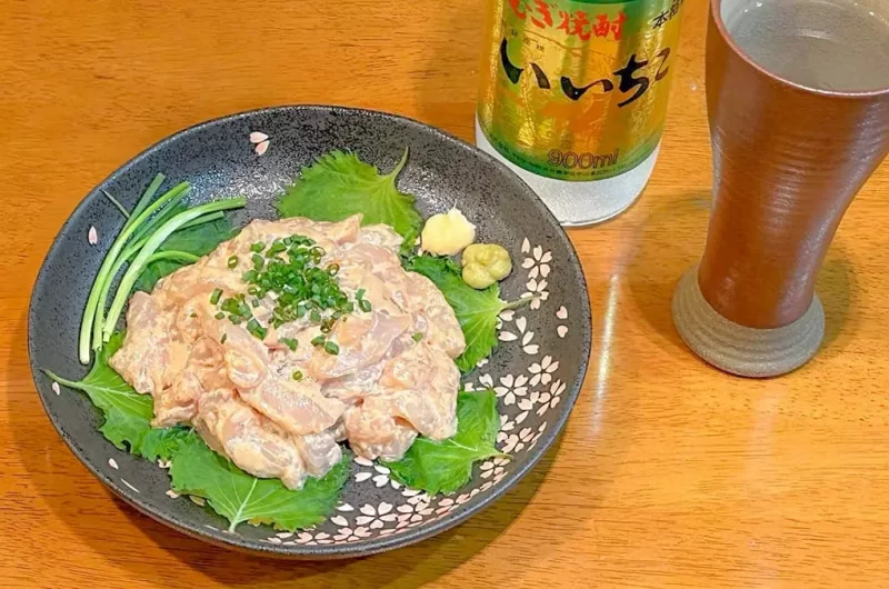 娘との思い出の味! 絶品「カワハギの肝和え」〈社員激オシのおつまみはコレ㉞〉