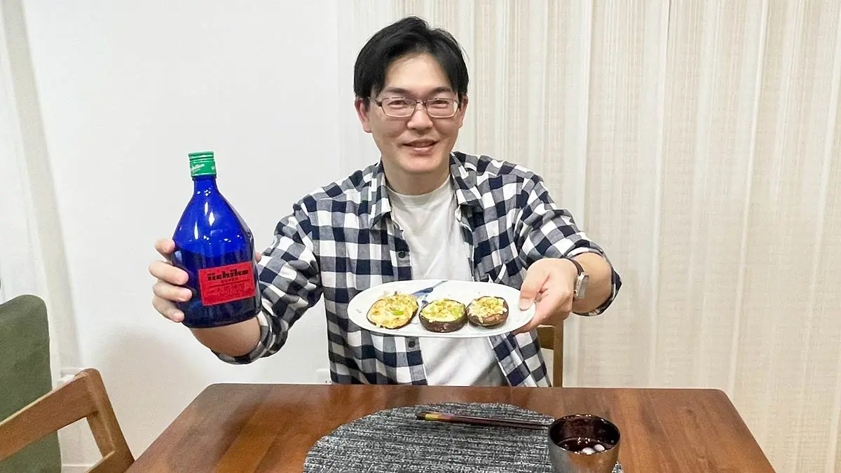 佐保さんと「いいちこスーパー」と「しいたけの味噌マヨチーズ焼き」