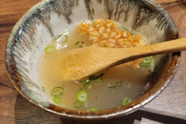 和食居酒屋で提供された出汁のお通し