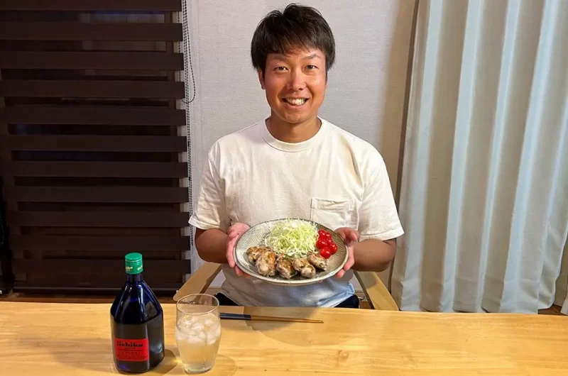 ガツンと肉料理に青じそをプラスしてさっぱり! 「豚こまの青じそチーズ焼き」〈社員激オシのおつまみはコレ㊴〉