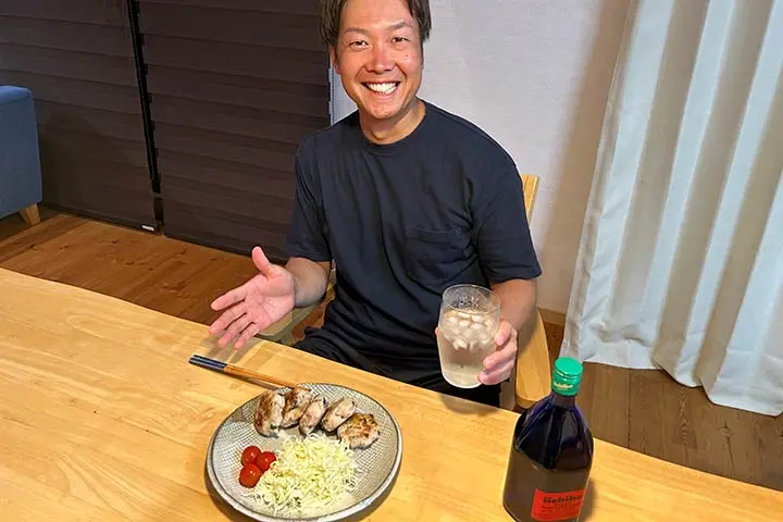 岩男さんと「豚こまの青じそチーズ焼き」と「いいちこスーパー」