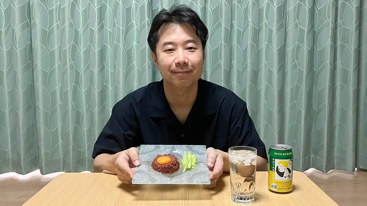 後藤さんと「コンビーフユッケ」と「いいちこ下町のハイボール REGULAR BLEND」