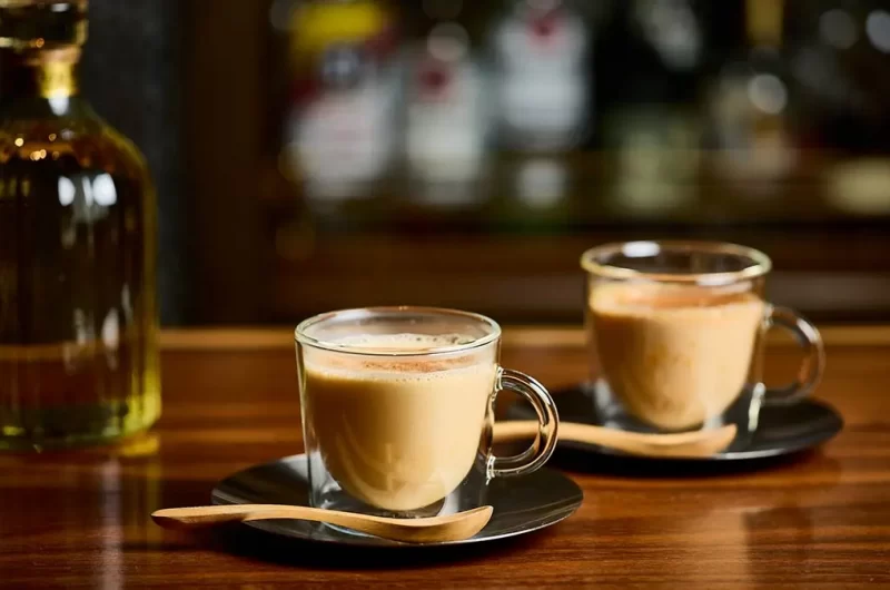 【エッグノッグの作り方】「いいちこスペシャル」で作る、クリスマスの定番カクテル