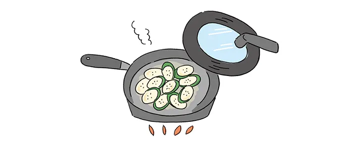 小さめのフライパン（直径18～20cmくらい）に植物油を入れて全体になじませ、1を並べる。中火にかけ、フタをして焼く。