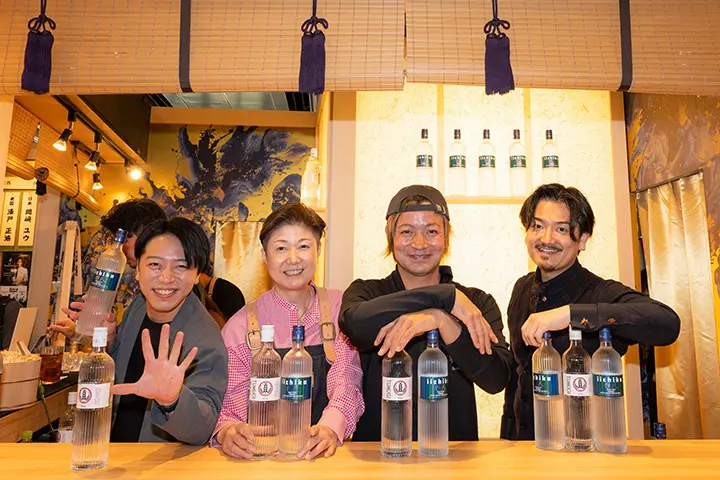 日本で活躍するトップバーテンダーの皆さん。左から、髙橋裕也さん(ザ・カハラ・ホテル&リゾート 横浜)、岡﨑ユウさん(BAR AVANTI)、鹿山博康さん(BAR BenFiddich)、後藤啓輔さん(Bar K-9)