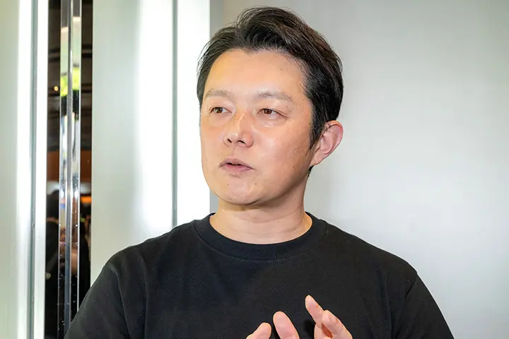 三和酒類の営業本部営業課チーフ・井上文太さん