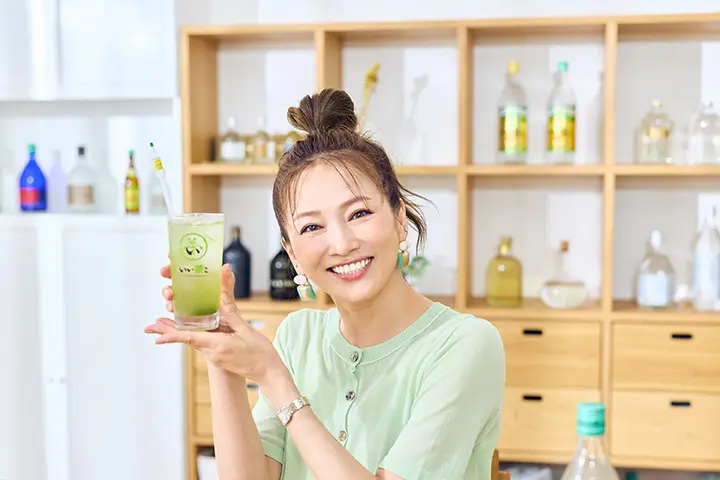 「いい茶こ」のあいうえお作文をバッチリ決めてくれた倉本さん